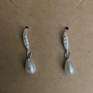 Handmade silver tone and pearl jewel earrings